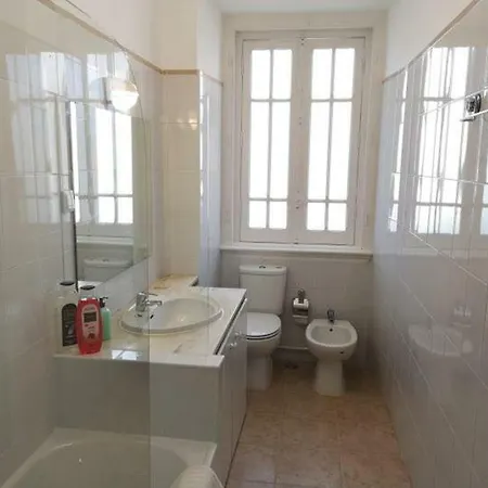 Monte Agudo Angola 45